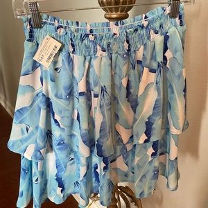 Impeccable Pig NWT lined flowy skirt Size M